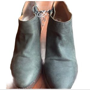 Lucky Brand Pamira Women's Green Bootie Size 7